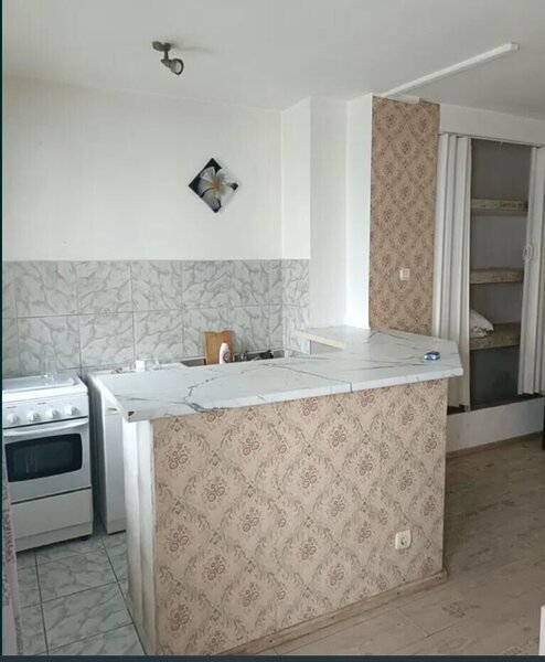 Muncii, Arena Nationala, bloc mixt garsoniera