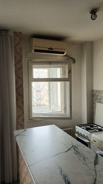 Muncii, Arena Nationala, bloc mixt garsoniera